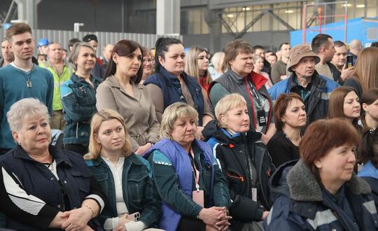 На предприятии мужчин поздравили с 23 февраля...